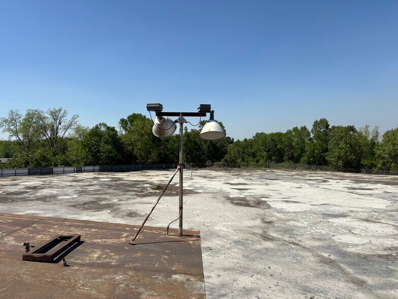 More Photos Of 400 Magazine Ave, Savannah Warehouse For Sale