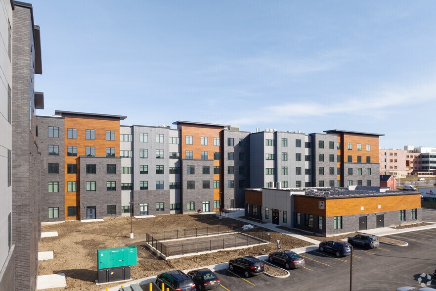 More Photos Of 1100 Michigan Ave, Buffalo Apartments For Lease