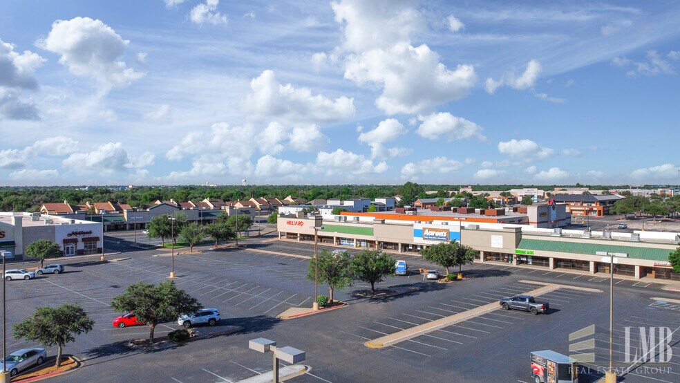 More Photos Of 3001 W Loop 250 N, Midland Unknown For Lease