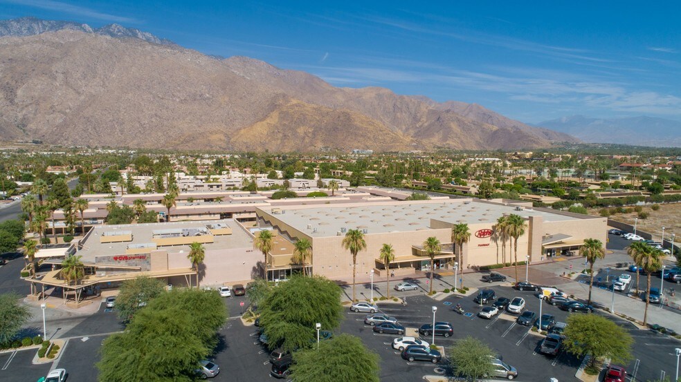 More Photos Of 425 S Sunrise Way, Palm Springs General Retail For Lease