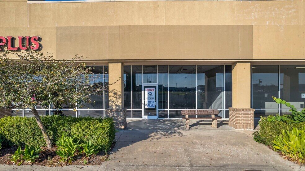 More Photos Of 1213 S Main St, Sikeston Unknown For Lease