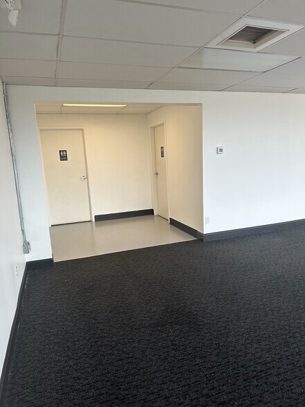 More Photos Of 3300 W Henrietta Rd, Rochester General Retail For Lease