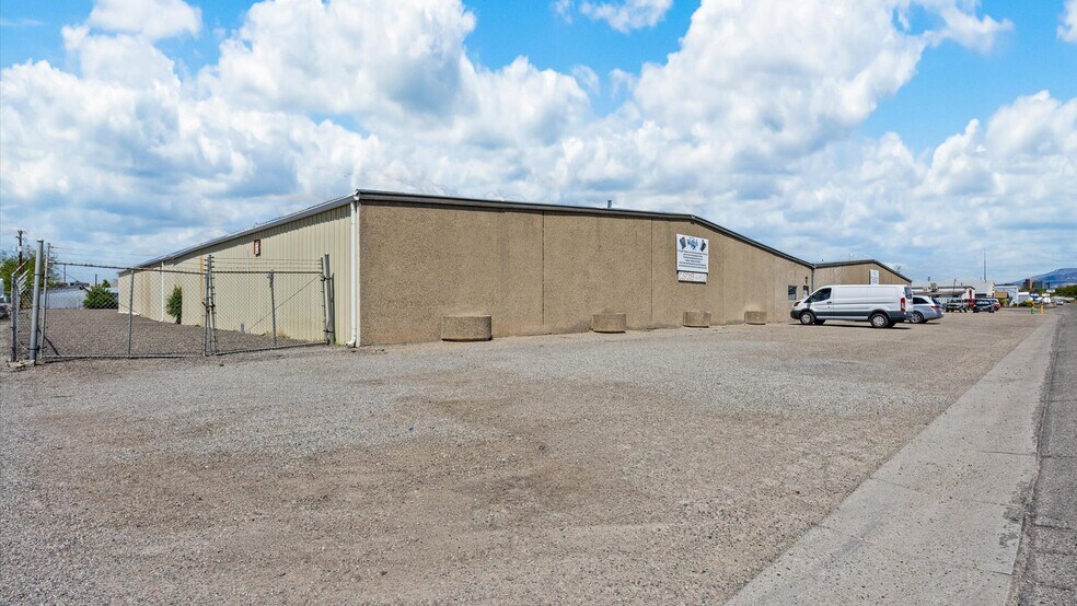 More Photos Of 2482 Industrial Blvd, Grand Junction Warehouse For Sale