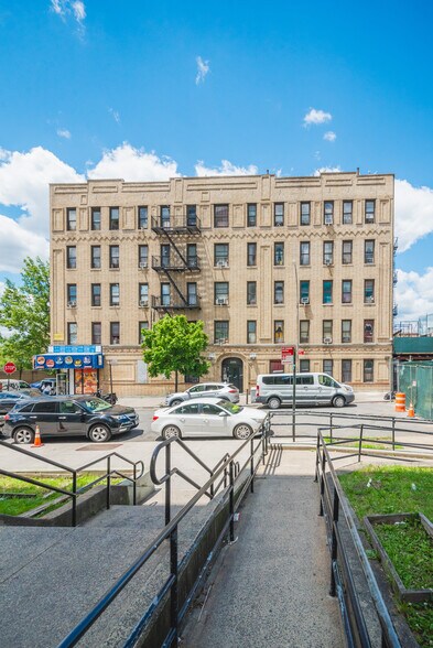 More Photos Of 2105 Monterey Ave, Bronx Apartments For Sale