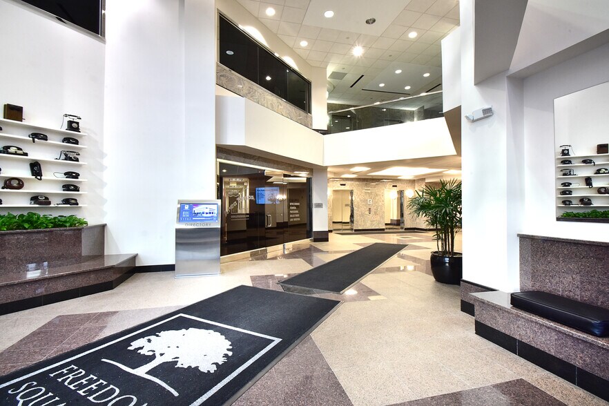 More Photos Of 4511 Rockside Rd, Independence Office For Sale