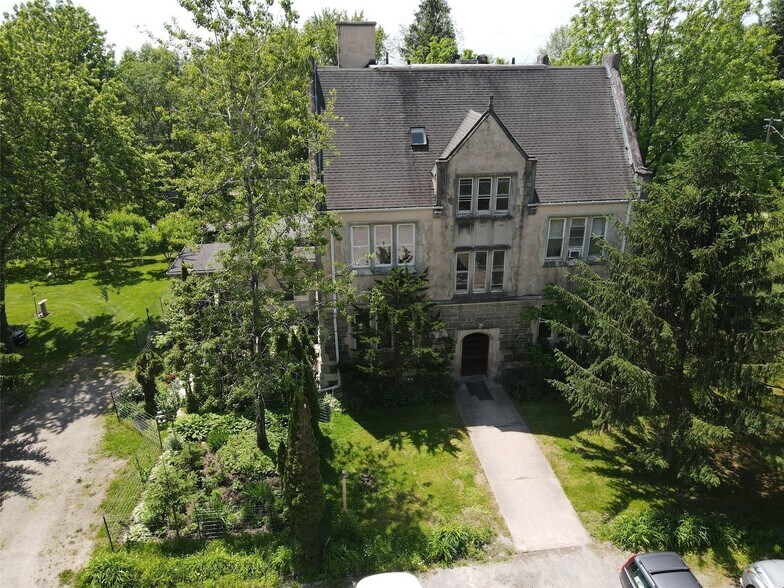 More Photos Of 48 Loomis Village Rd, Liberty Apartments For Sale