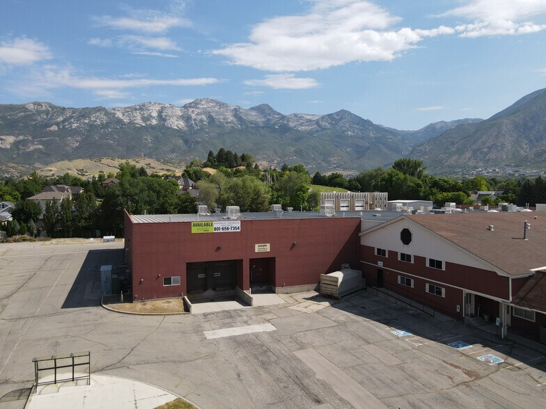 More Photos Of 119-123 E 200 N, Alpine Light Manufacturing For Sale