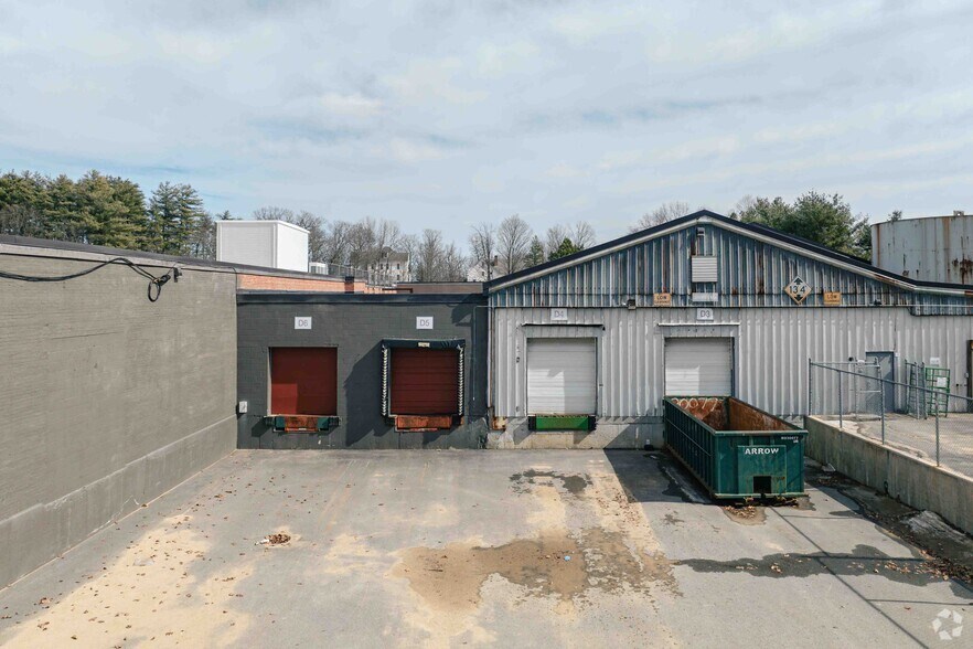 More Photos Of 20 Mill St, Pepperell Manufacturing For Lease