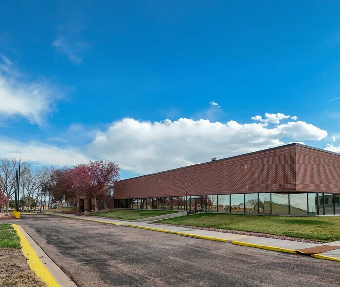 More Photos Of 8955 Drennan Rd, Colorado Springs Flex For Sale