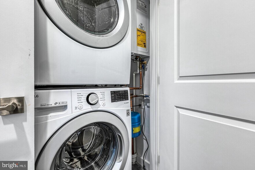 More Photos Of 1316 S Broad St, Philadelphia Apartments For Sale