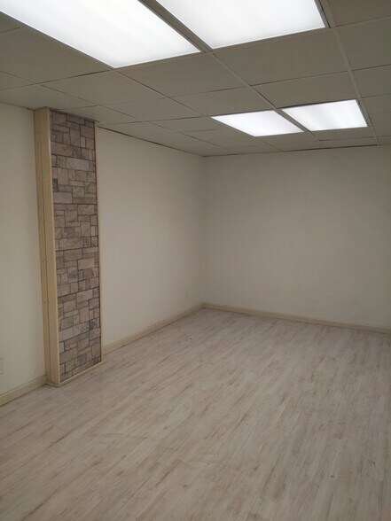 More Photos Of 2511 National Dr, Garland Industrial For Sale