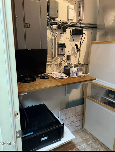 More Photos Of 214 6th Ave NE, Jamestown General Retail For Sale