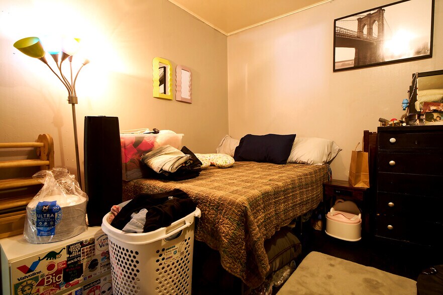 More Photos Of 2 Striebel Rd, Woodstock Apartments For Sale