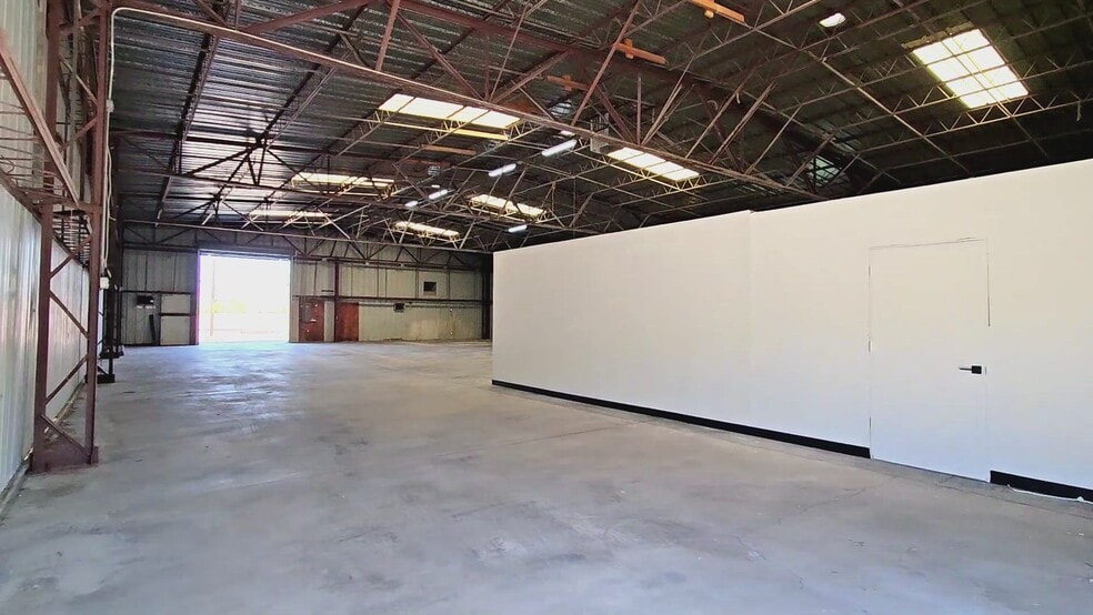 Primary Photo Of 3829 Rising Sun Rd, Bullhead City Distribution For Lease