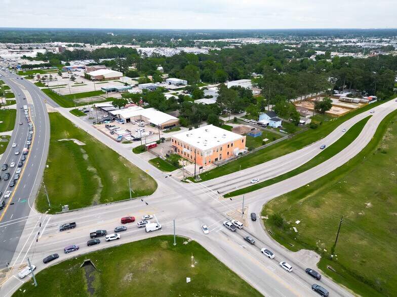 More Photos Of 1941 Spring Cypress Rd, Spring Warehouse For Sale