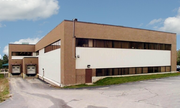 More Photos Of 237 Cedar Hill St, Marlborough Research And Development For Lease