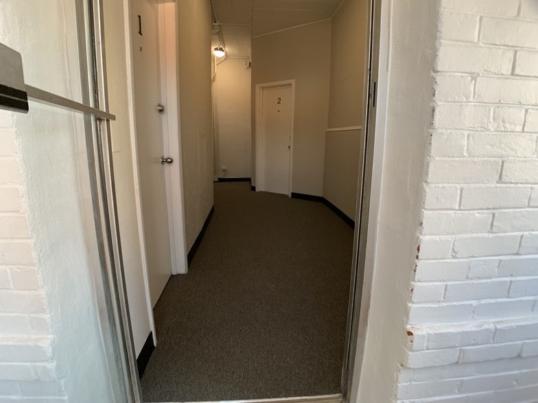 More Photos Of 105 N Depot St, Somonauk Apartments For Sale