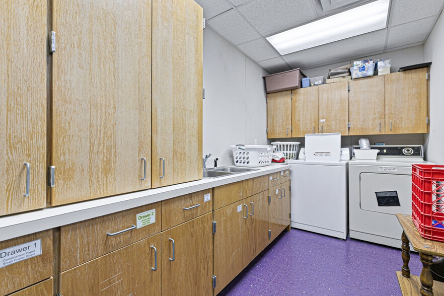 More Photos Of 2703 Wesley St, Greenville Religious Facility For Sale