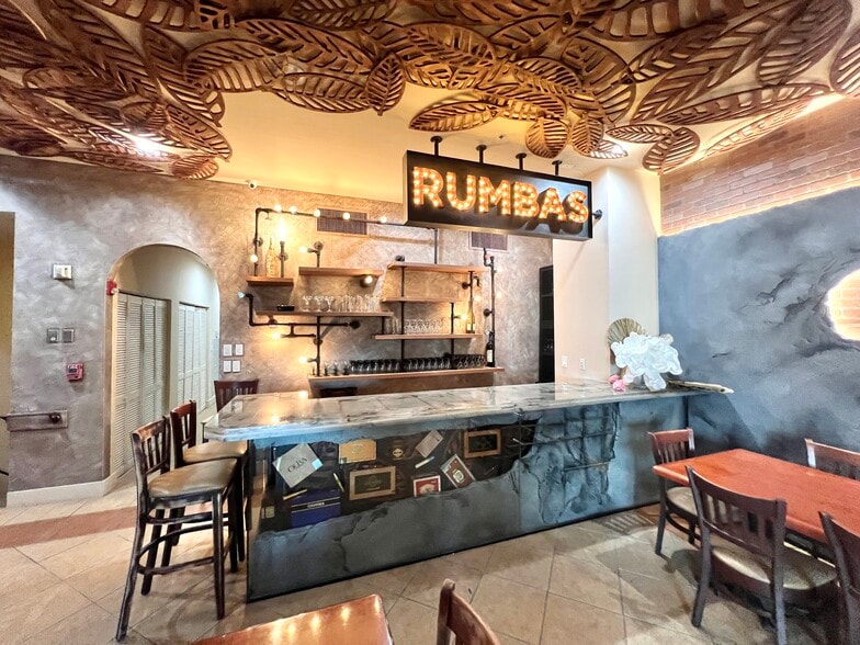 More Photos Of 223 Valencia Ave, Coral Gables Restaurant For Lease