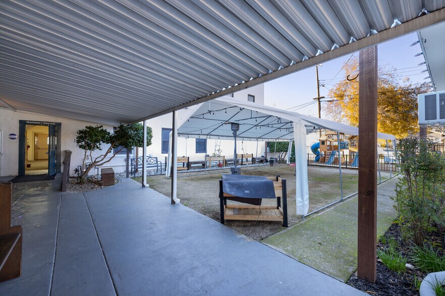 More Photos Of 628 Royer St, Roseville Schools For Lease