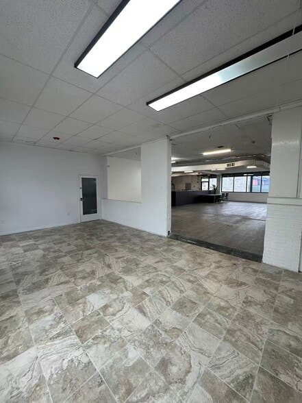 More Photos Of 648-658 E Erie Ave, Philadelphia Warehouse For Lease