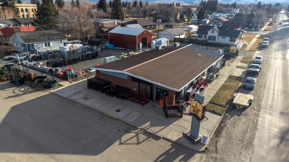 More Photos Of 401 Milwaukee Ave, Deer Lodge Office For Sale