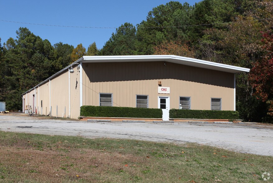 Primary Photo Of 6034 Hillandale Dr, Lithonia Distribution For Lease