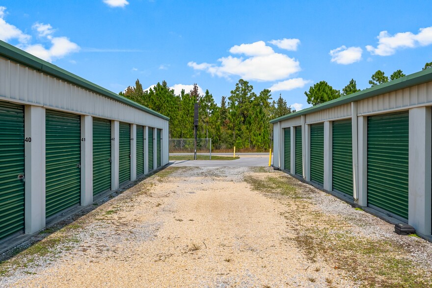 More Photos Of 2136 Cr-2321, Panama City Self Storage For Sale