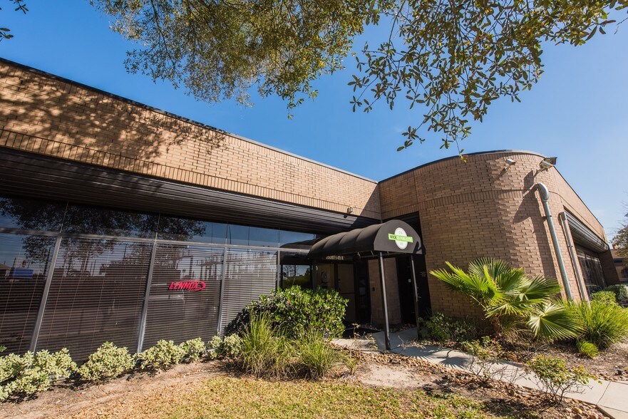 Primary Photo Of 25307 I-45, Spring Medical For Lease