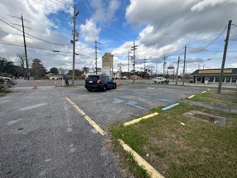 More Photos Of 8736 Chef Menteur Hwy, New Orleans Medical For Lease