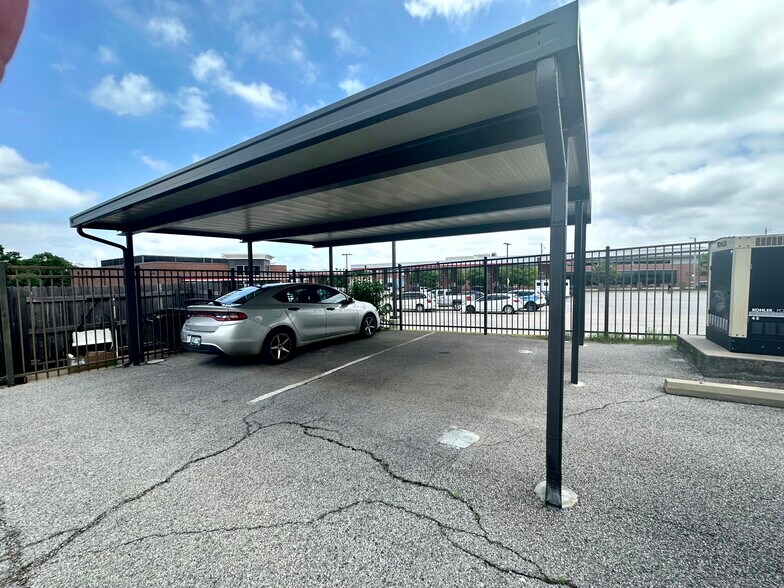 More Photos Of 1635 E 11th St, Tulsa General Retail For Sale