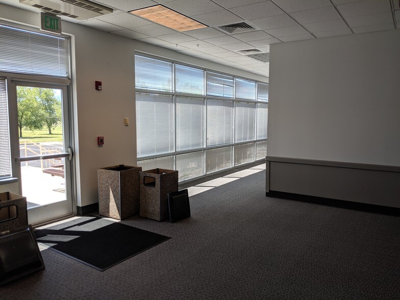 More Photos Of 1175 Kelly Johnson Blvd, Colorado Springs Schools For Lease