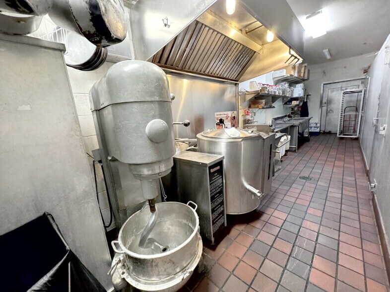 More Photos Of 5401 Harding Hwy, Mays Landing Office For Sale
