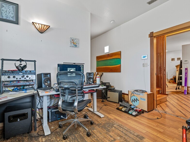 More Photos Of 39 Brookside Cir, Candler Warehouse For Sale