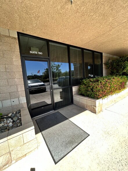 More Photos Of 1915-1919 Grass Valley Hwy, Auburn Office For Lease