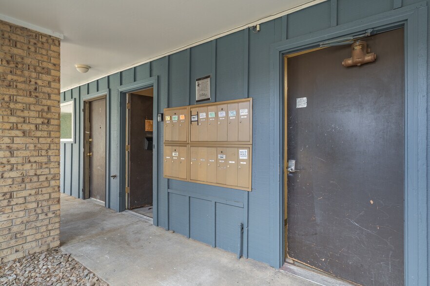 More Photos Of 1380 19th St, Boulder Apartments For Sale