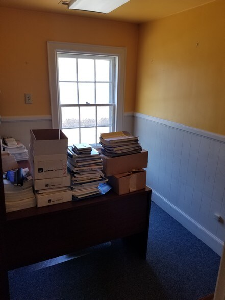 More Photos Of 1112 E Ash St, Goldsboro Office For Sale