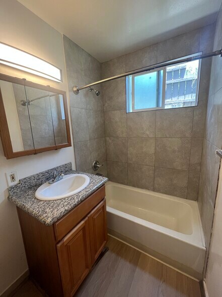 More Photos Of 4133 La Crescenta Ave, La Crescenta Apartments For Sale