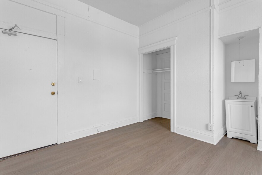 More Photos Of 1315 S Flower St, Los Angeles Multifamily For Sale