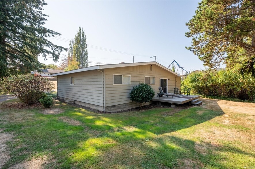More Photos Of 620 Telegraph Rd, Bellingham Land For Sale