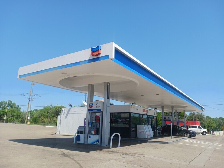 More Photos Of 9791 Forest Ln, Dallas Freestanding For Sale