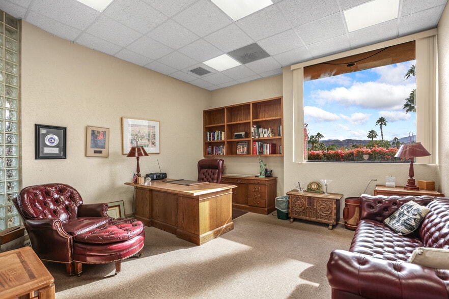 More Photos Of 2100 E Tahquitz Canyon Way, Palm Springs Medical For Lease