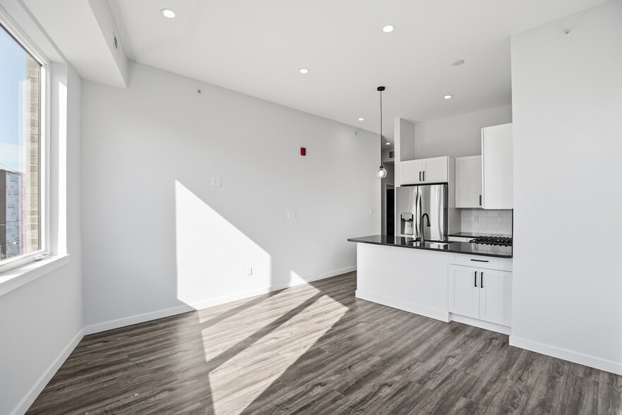 More Photos Of , Philadelphia Unknown For Sale