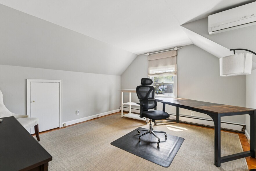 More Photos Of 1 Huntington Bay Rd, Huntington Office For Sale