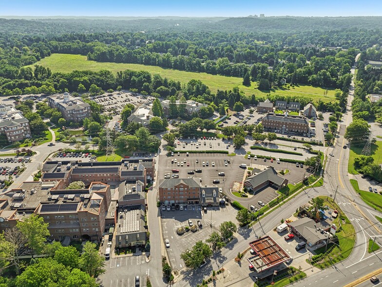 More Photos Of , Lutherville Unknown For Sale