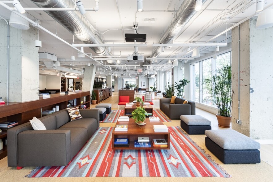 More Photos Of 700 K St NW, Washington Office For Lease