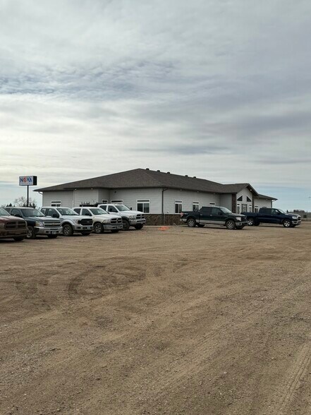 More Photos Of 14195 Highway 2, Williston Warehouse For Sale