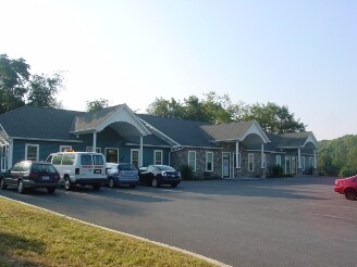 More Photos Of 60 Park Ln, Highland Office For Lease