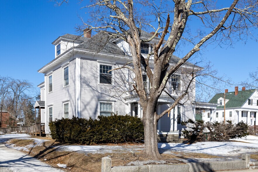 More Photos Of 15 Union St, Milford Office For Lease