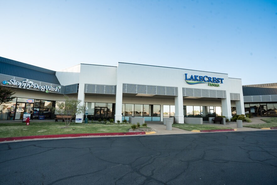 Primary Photo Of 728-732 W New Orleans St, Broken Arrow Unknown For Lease